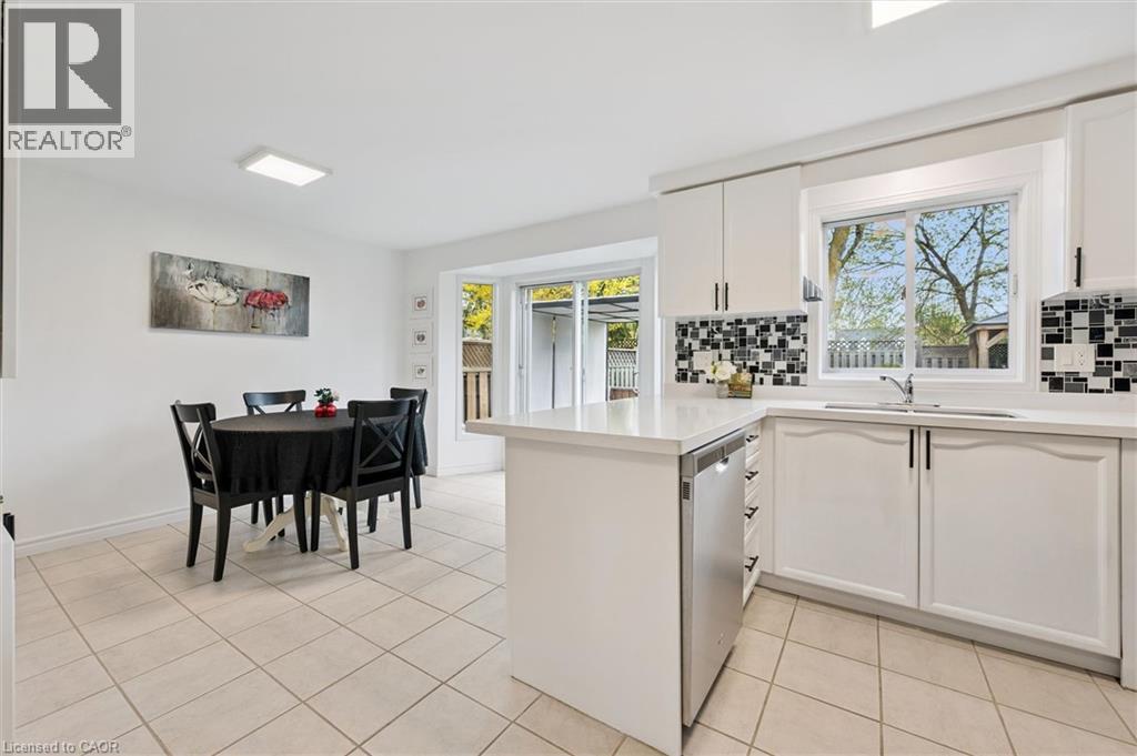432 BANKSIDE Crescent, Kitchener, Ontario, N2N3E5 — Photo 32