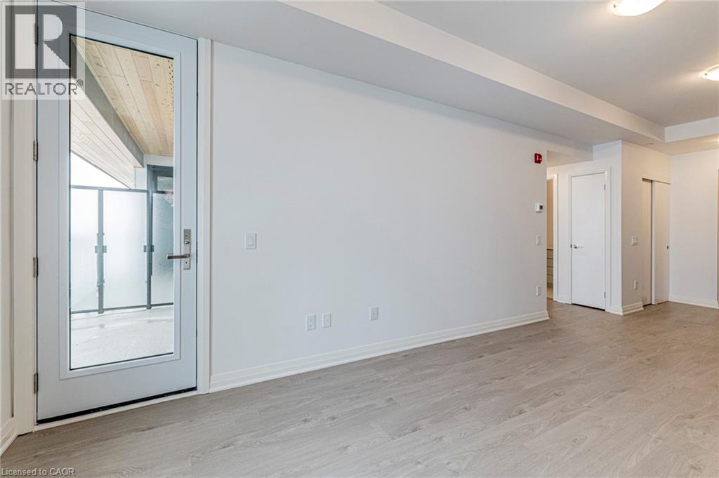 101 GOLDEN EAGLE Road Unit# 609, Waterloo, Ontario, N2V0H4 — Photo 17