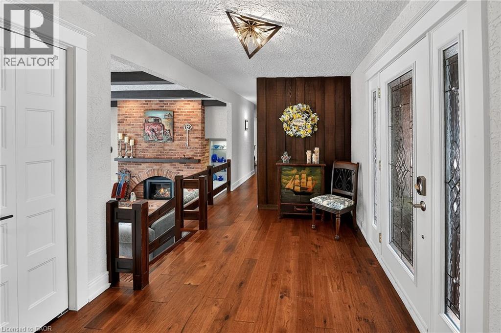 51 PARK Road S, Grimsby, Ontario, L3M4E7 — Photo 10