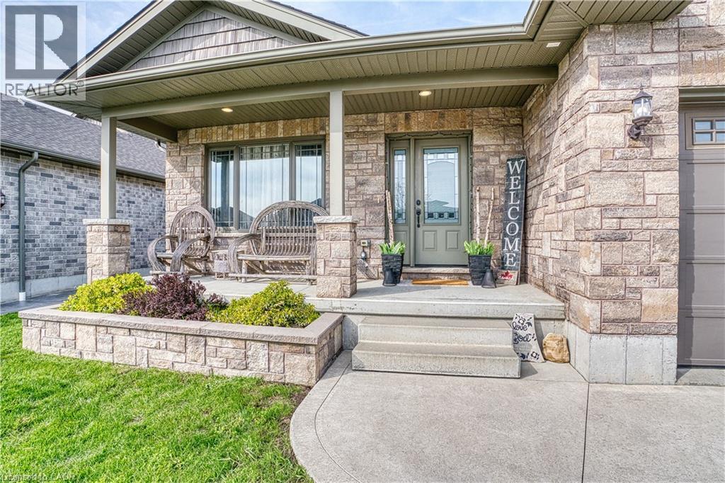 145 KROTZ Street W, Listowel, Ontario, N4W0E1 — Photo 5
