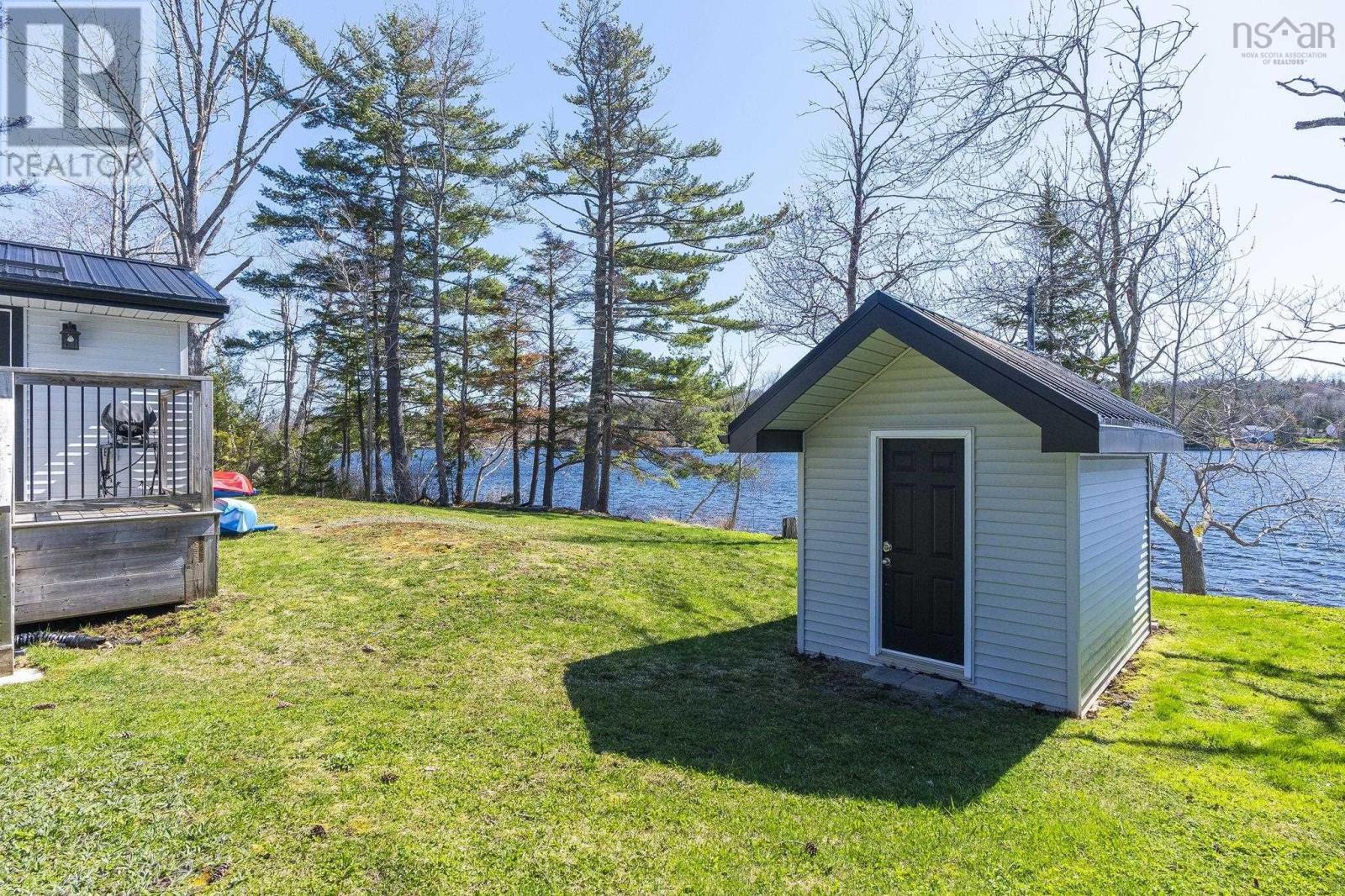 Property 34 of 50 of 1392 Beaverbank Road