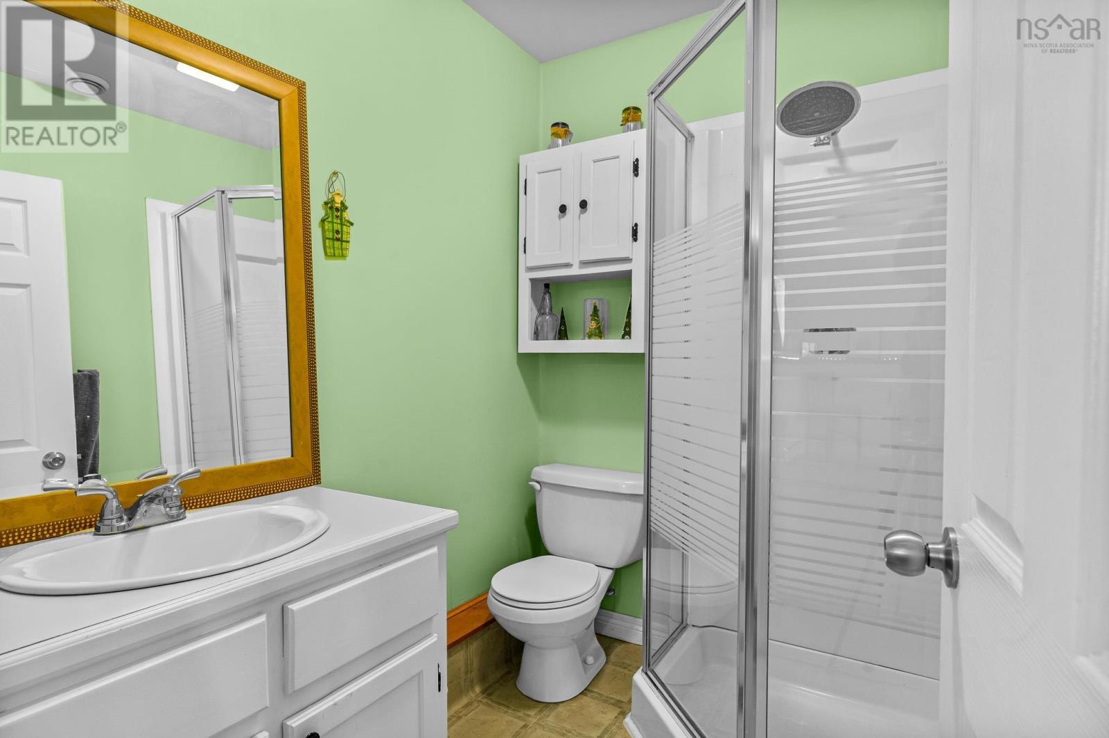 Property 25 of 36 of 11 Shoreview Drive