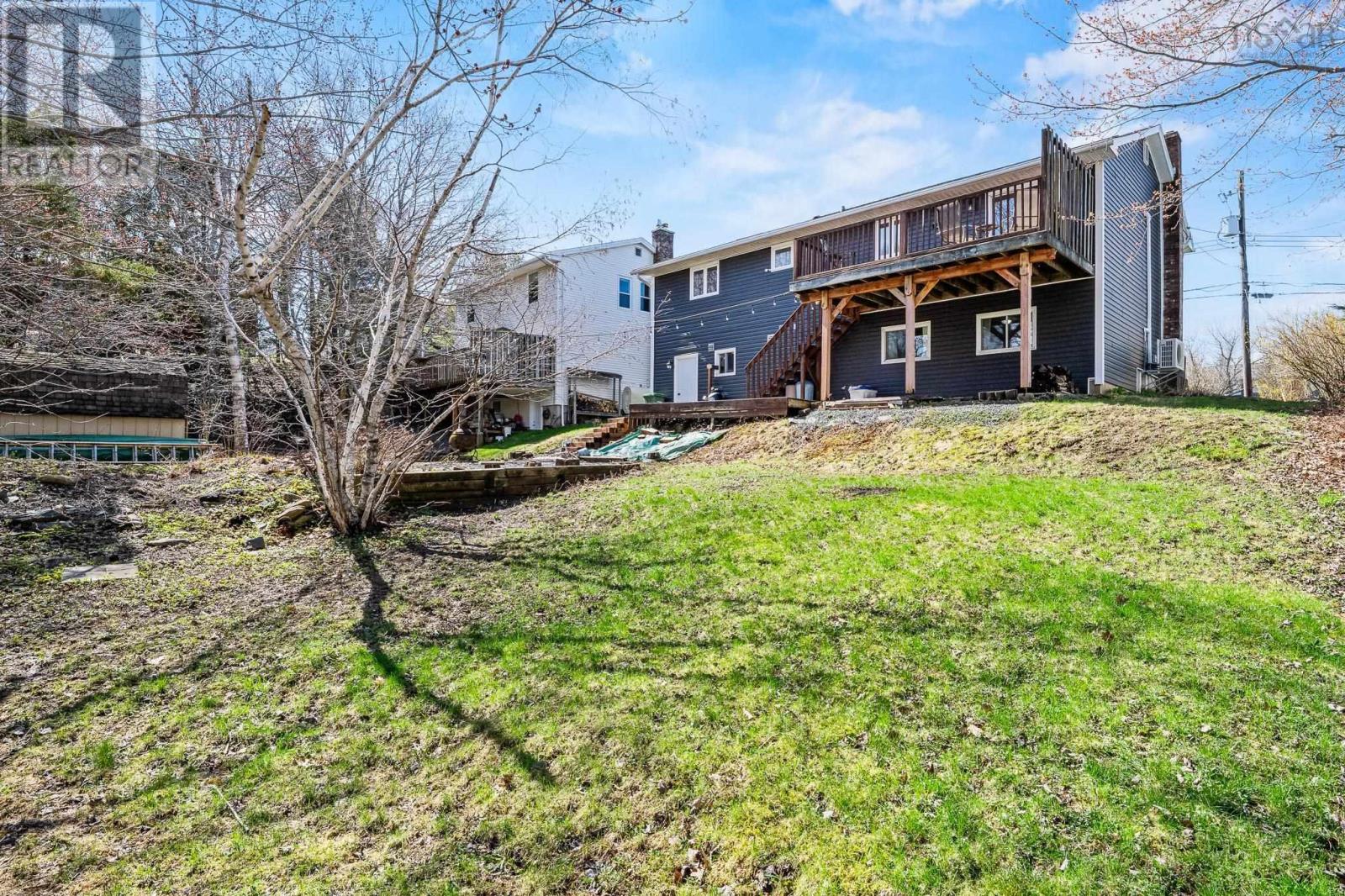 Property 33 of 36 of 11 Shoreview Drive