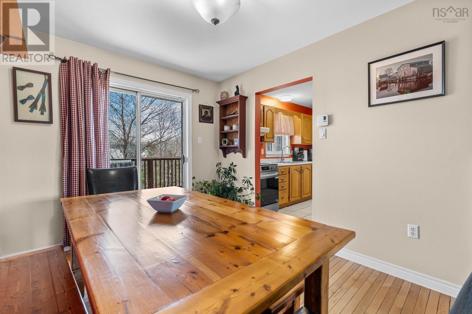 Property 8 of 36 of 11 Shoreview Drive