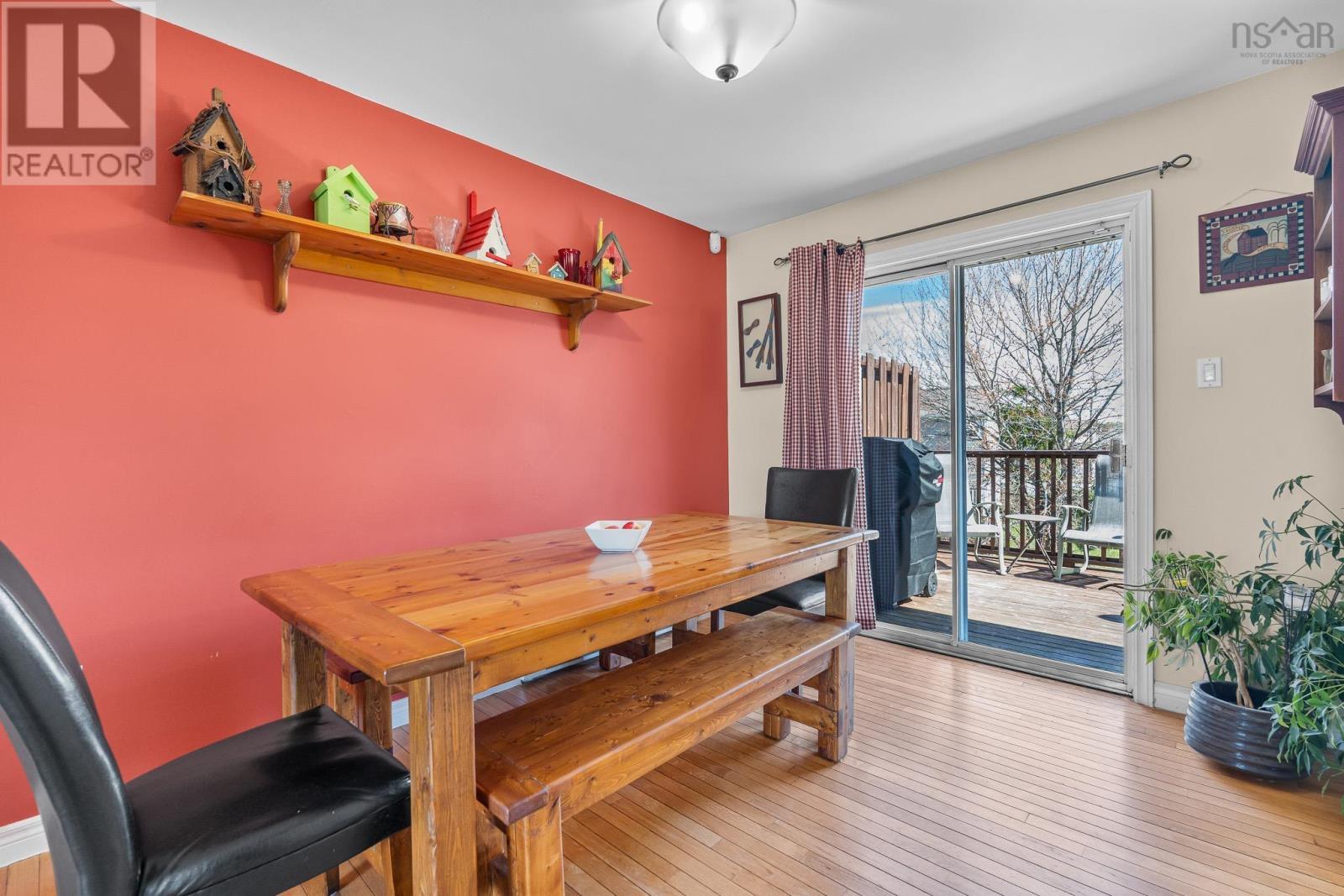 Property 7 of 36 of 11 Shoreview Drive