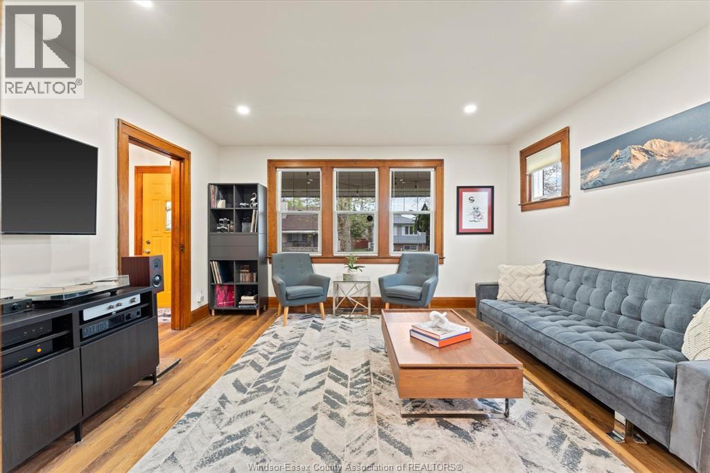 1591 Pillette ROAD, Windsor, Ontario, N8Y3C3 — Photo 9