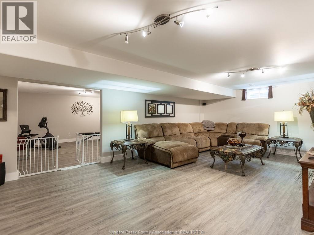 898 SOUTHWOOD DRIVE, Lakeshore, Ontario, N8L1G2 — Photo 36