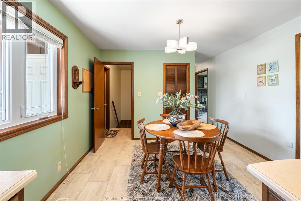 11 Crozier CRESCENT, Leamington, Ontario, N8H4M4 — Photo 17