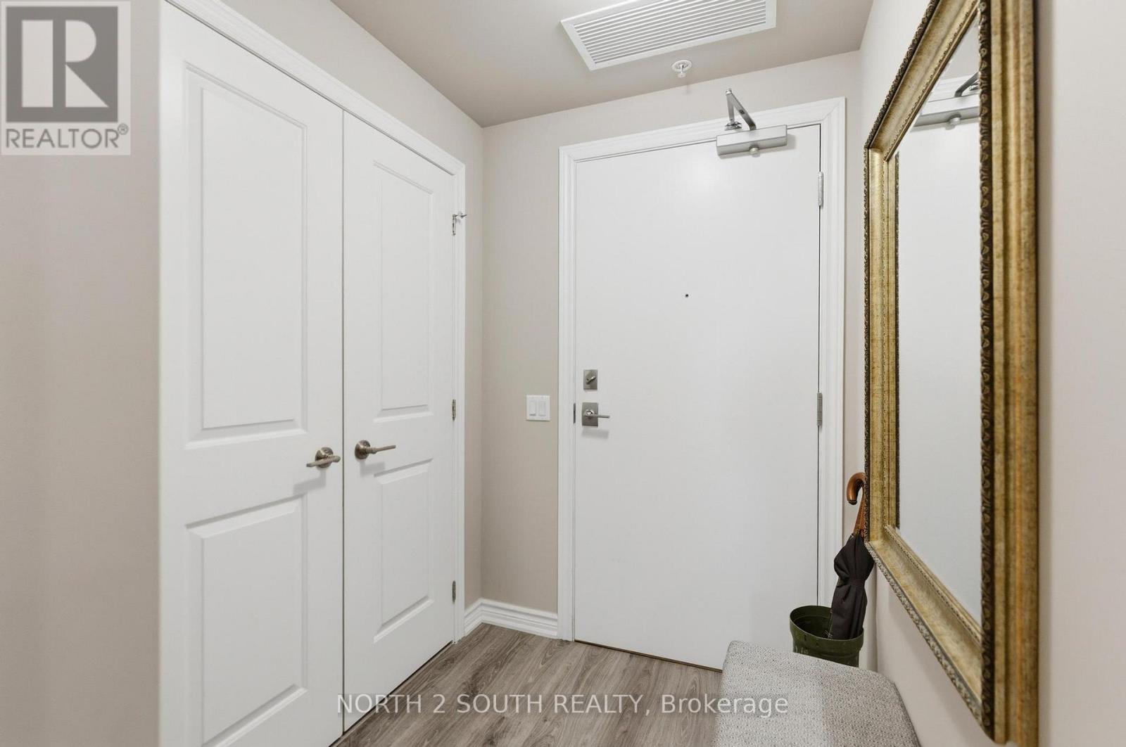 #408 40 ESPLANADE LANE - 5