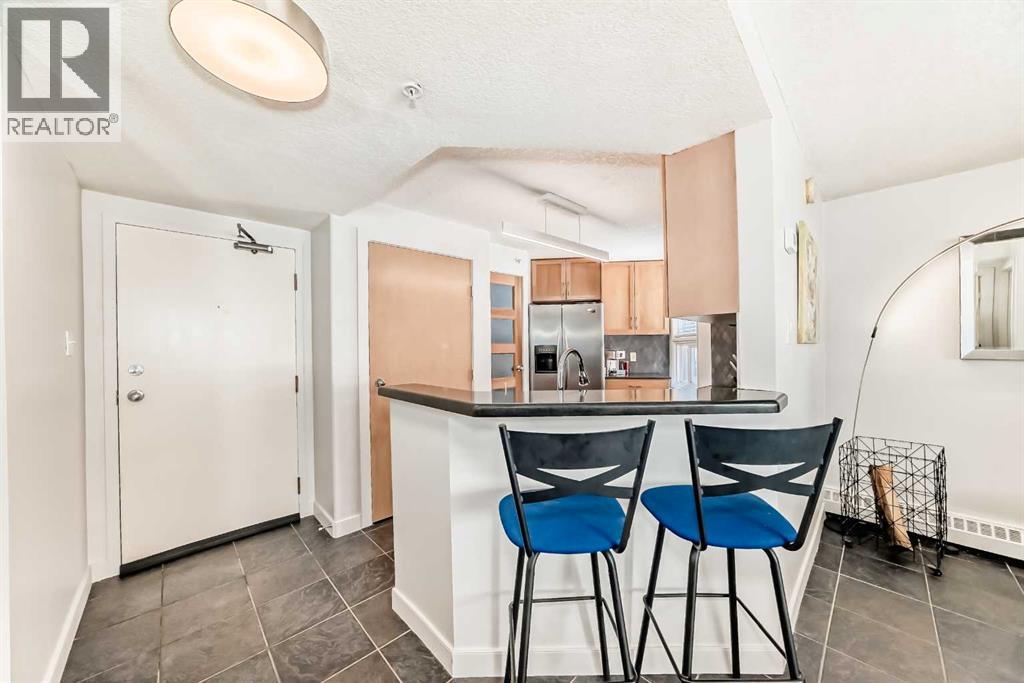 #703 626 15 Avenue SW - 4