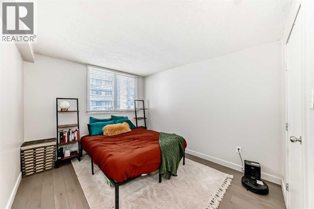#703 626 15 Avenue SW - 21