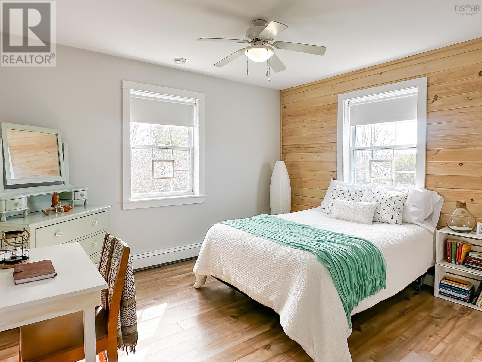 Property 24 of 48 of 1862 Kidston Avenue