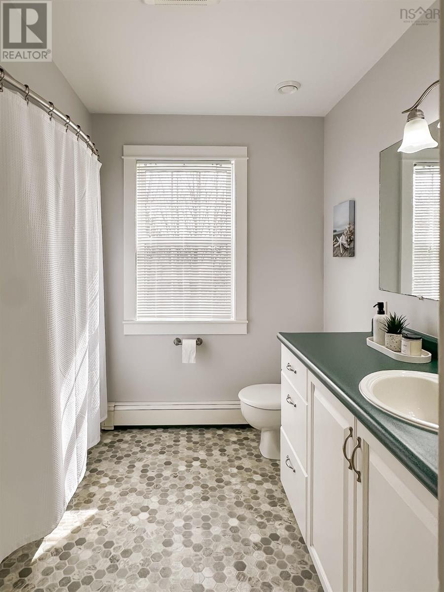 Property 27 of 48 of 1862 Kidston Avenue
