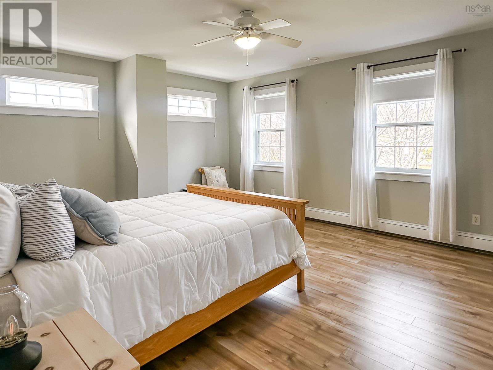 Property 32 of 48 of 1862 Kidston Avenue