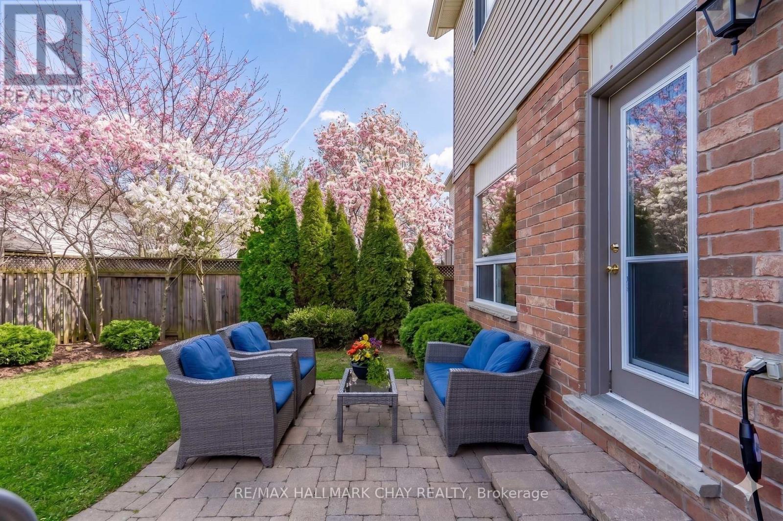 37 STONEHAM STREET - 48