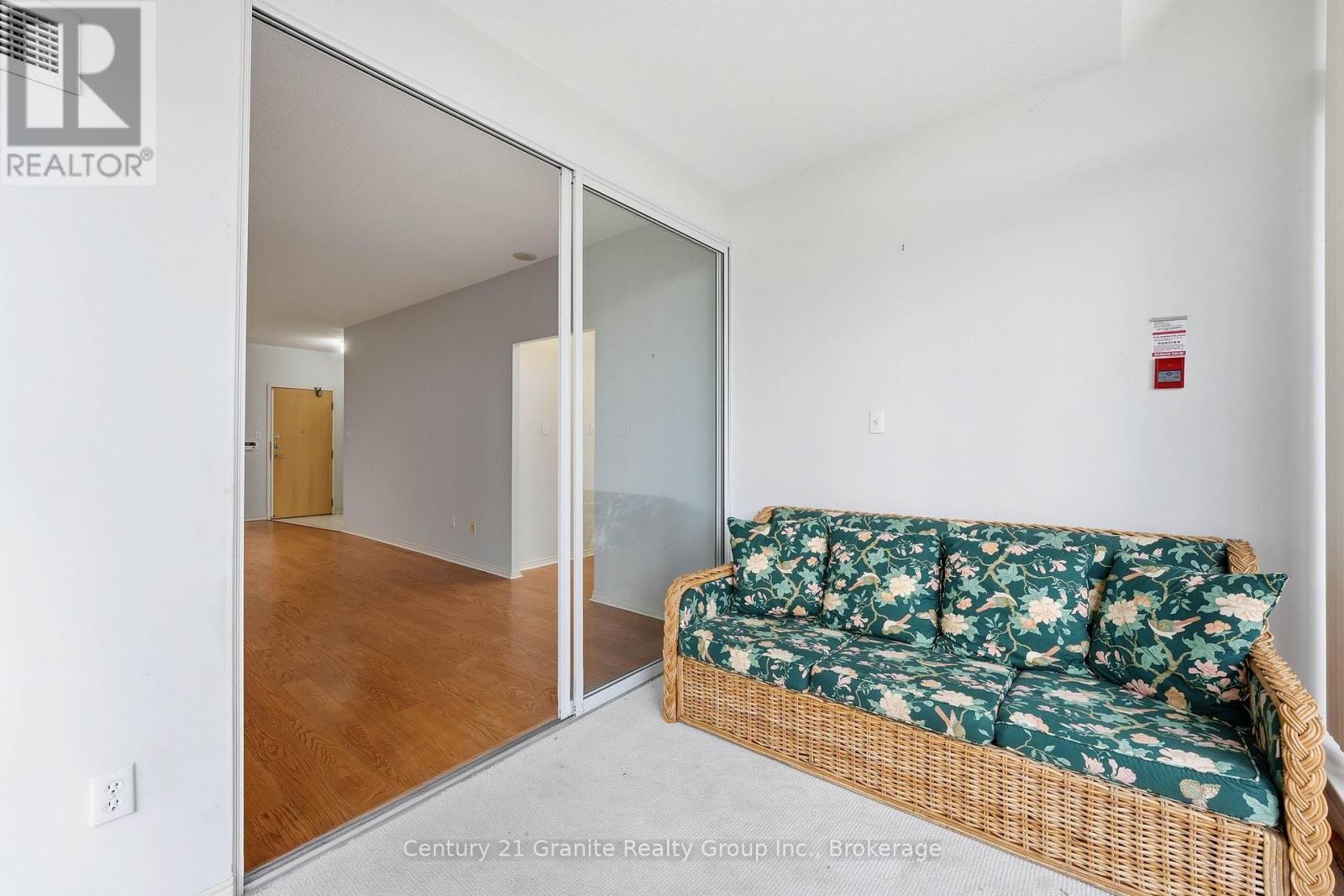 #180 1 GREYSTONE WALK DRIVE - 24