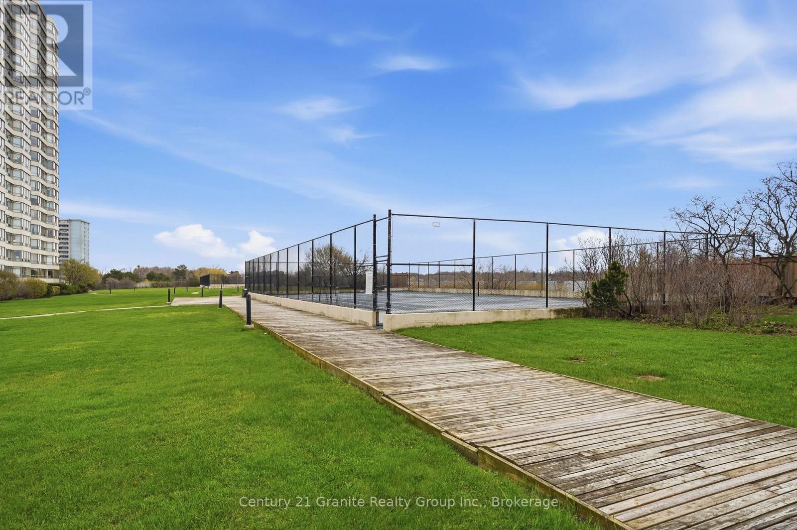 #180 1 GREYSTONE WALK DRIVE - 44