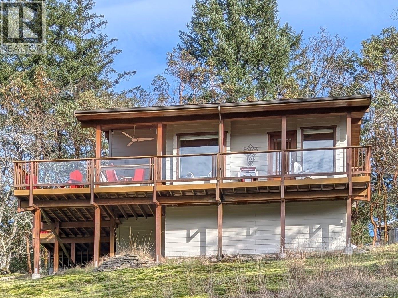 248 Suneagle Dr, Salt Spring