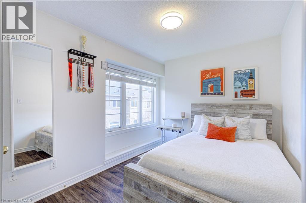 2325 STONE GLEN Crescent, Oakville, Ontario, L6M0C9 — Photo 7