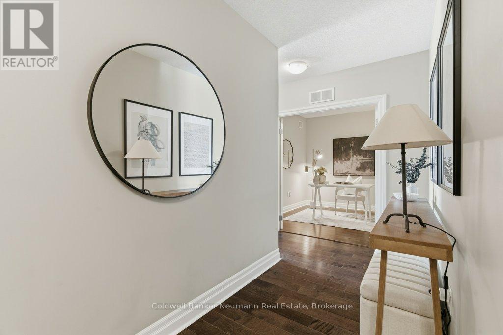 #506 150 WELLINGTON STREET E - 7