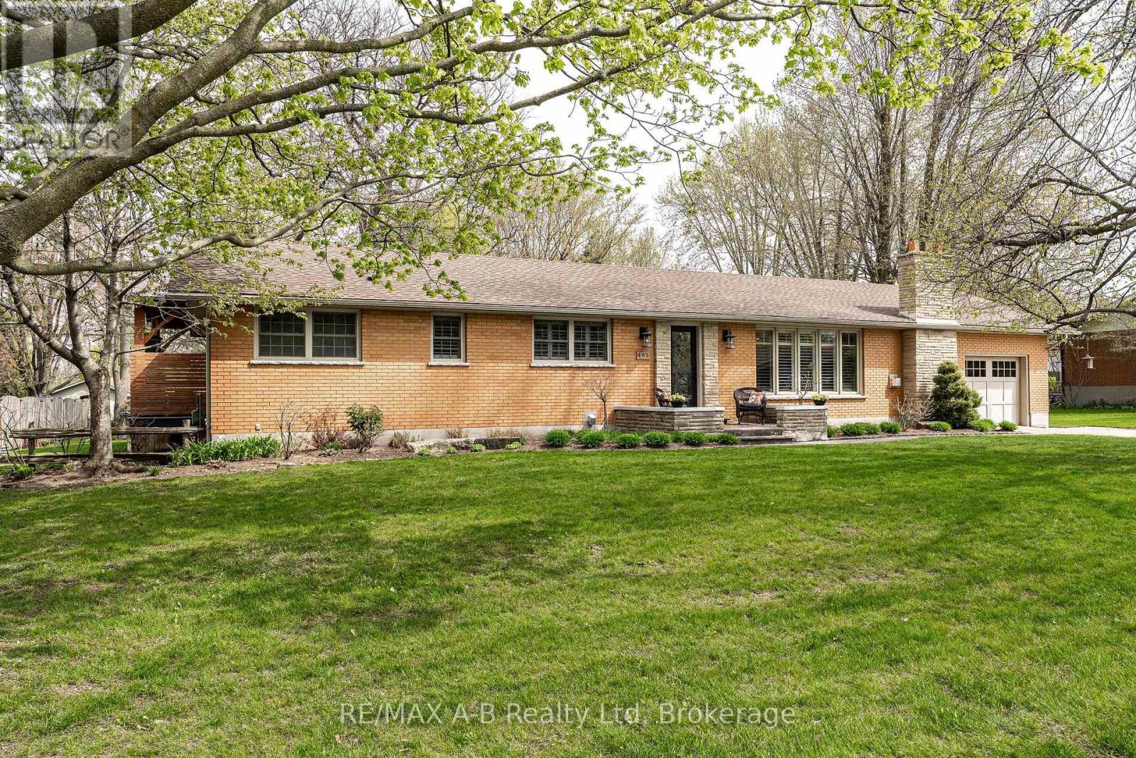491 ELIZABETH STREET - Image 2