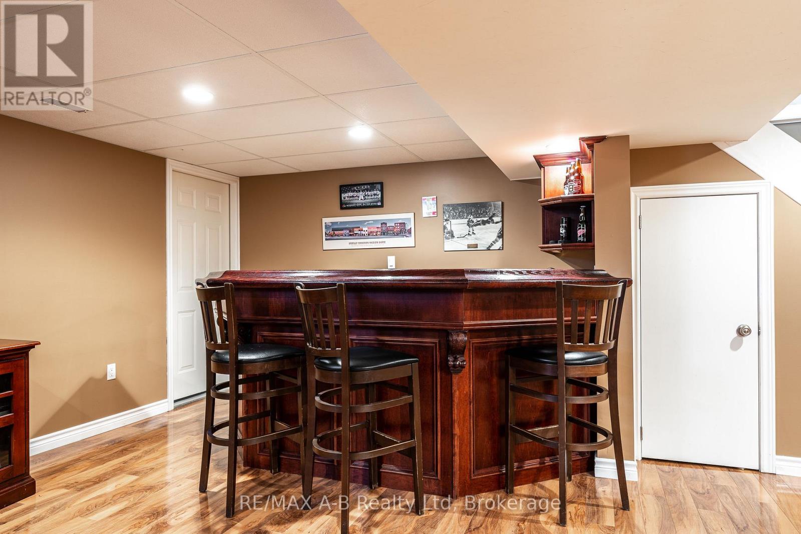 491 ELIZABETH STREET - 29