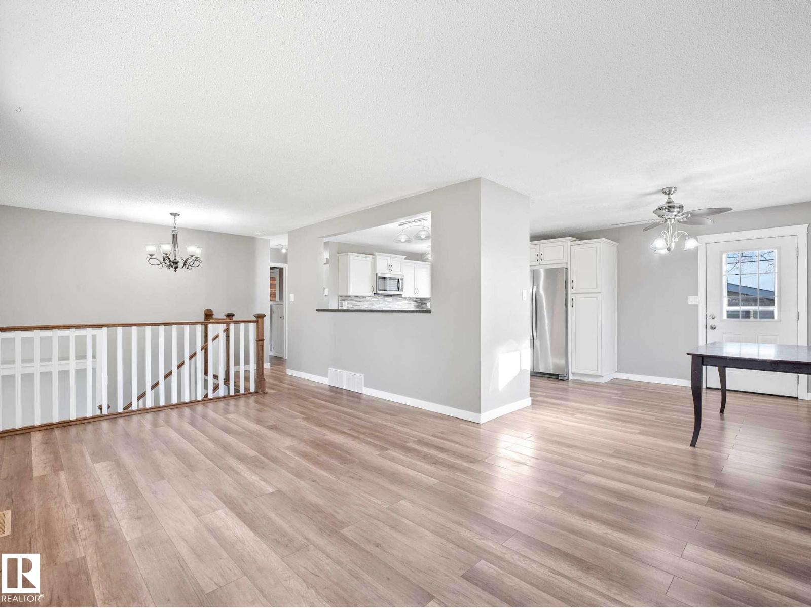 32 Manor DR, Spruce Grove