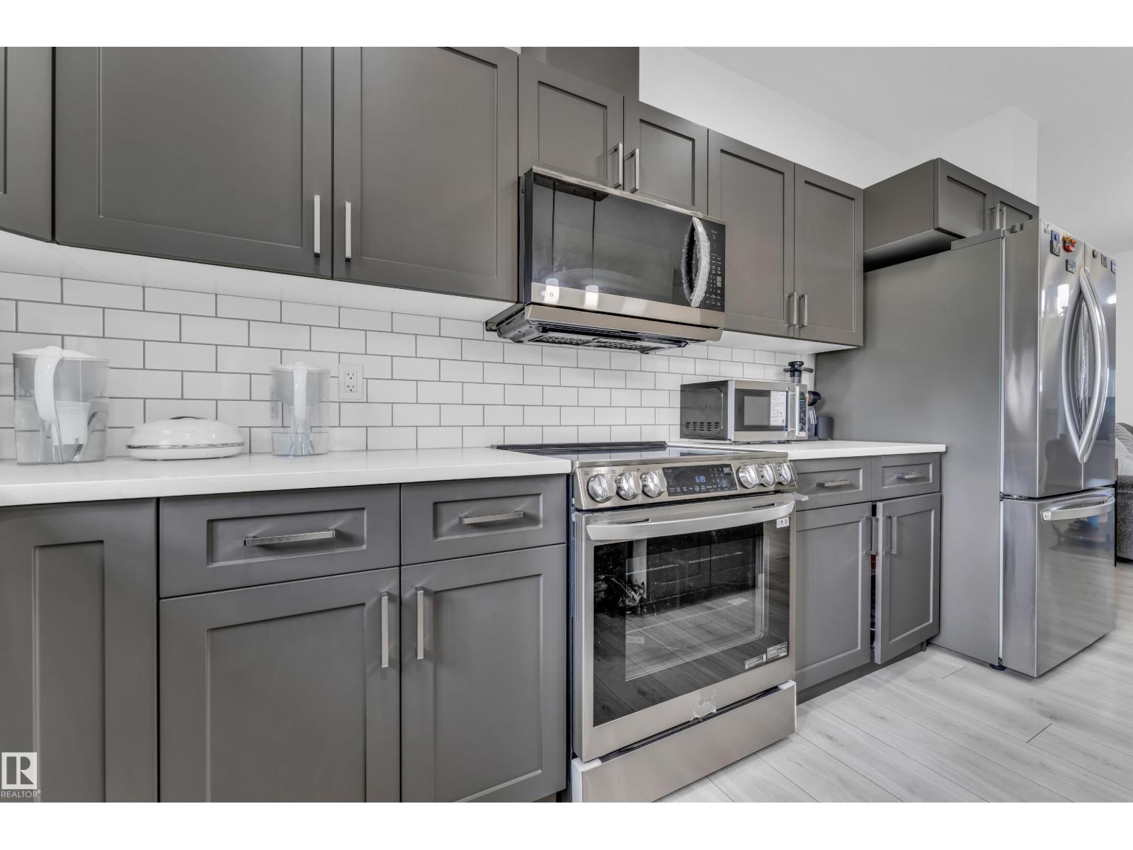 3016 4 ST NW, Edmonton