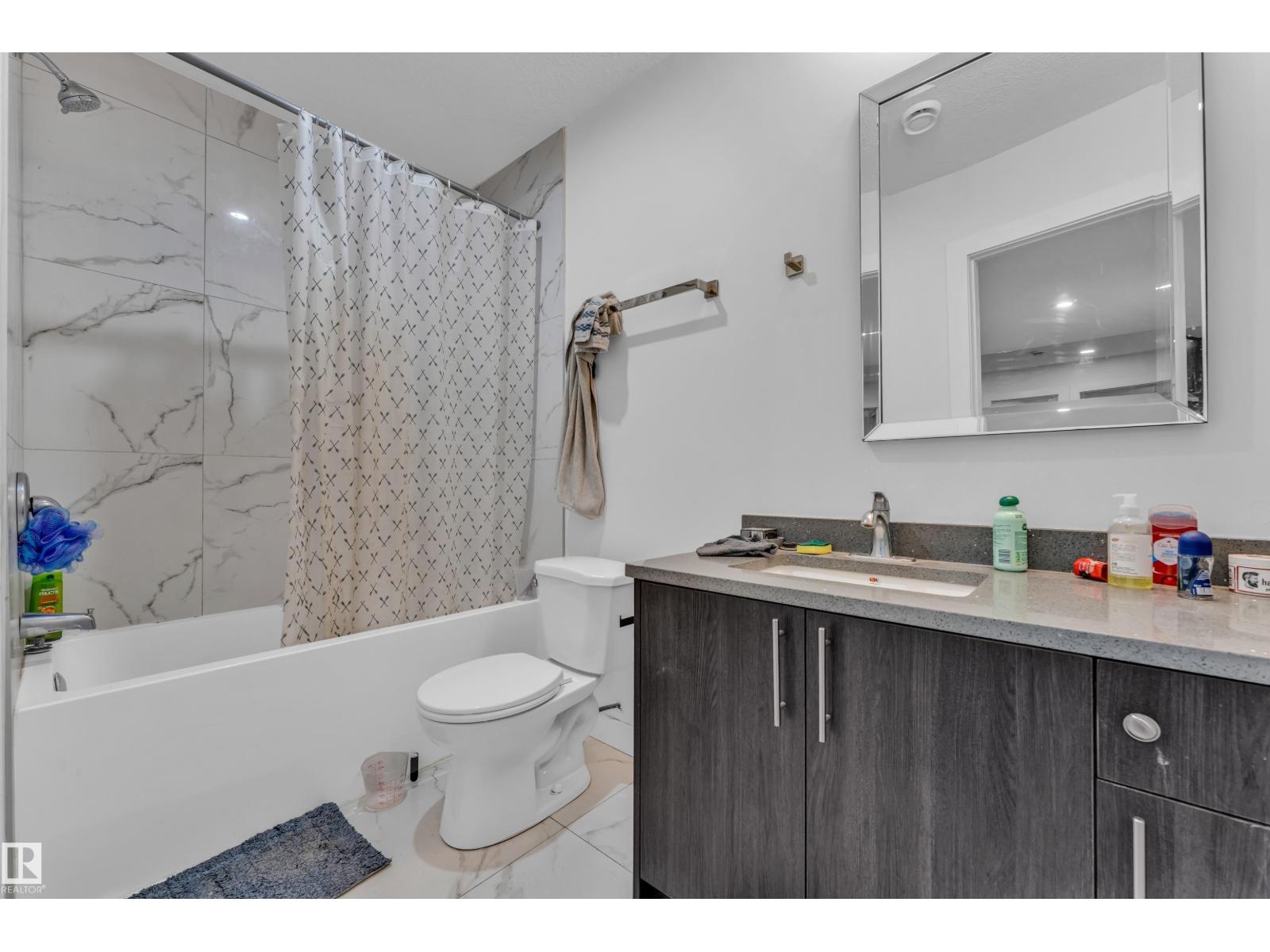 3016 4 ST NW, Edmonton