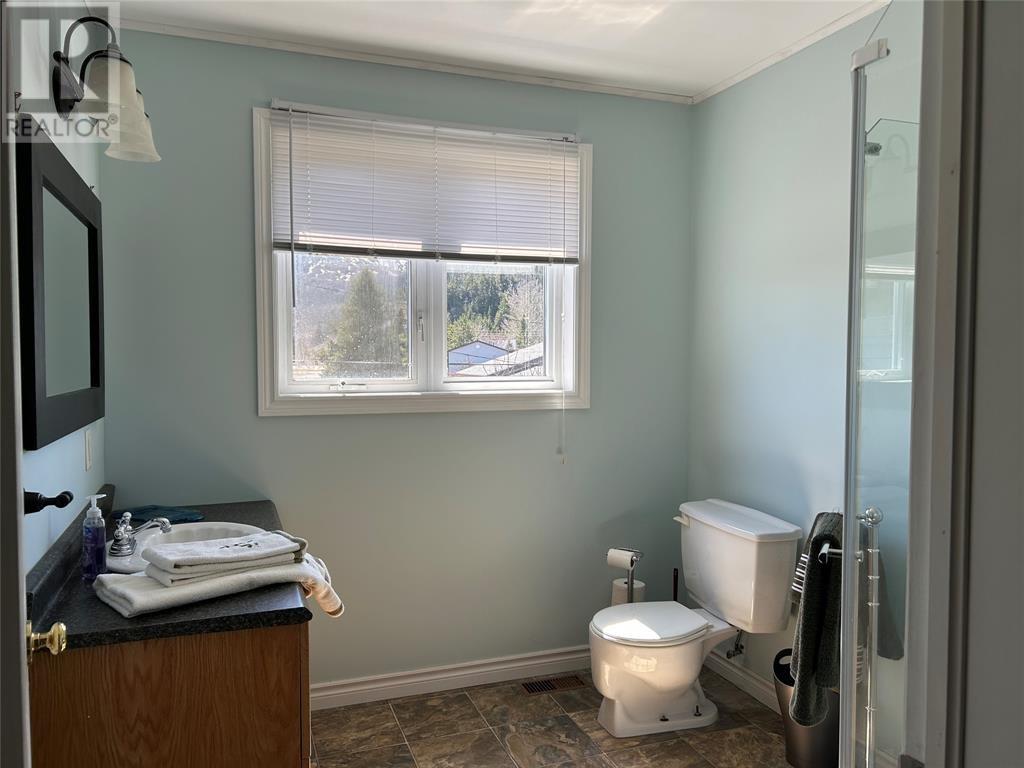 85 Main Road - 14