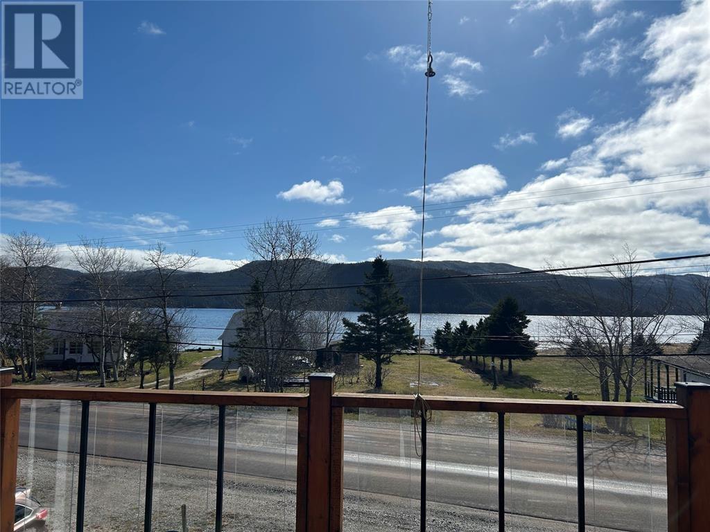 85 Main Road - 24