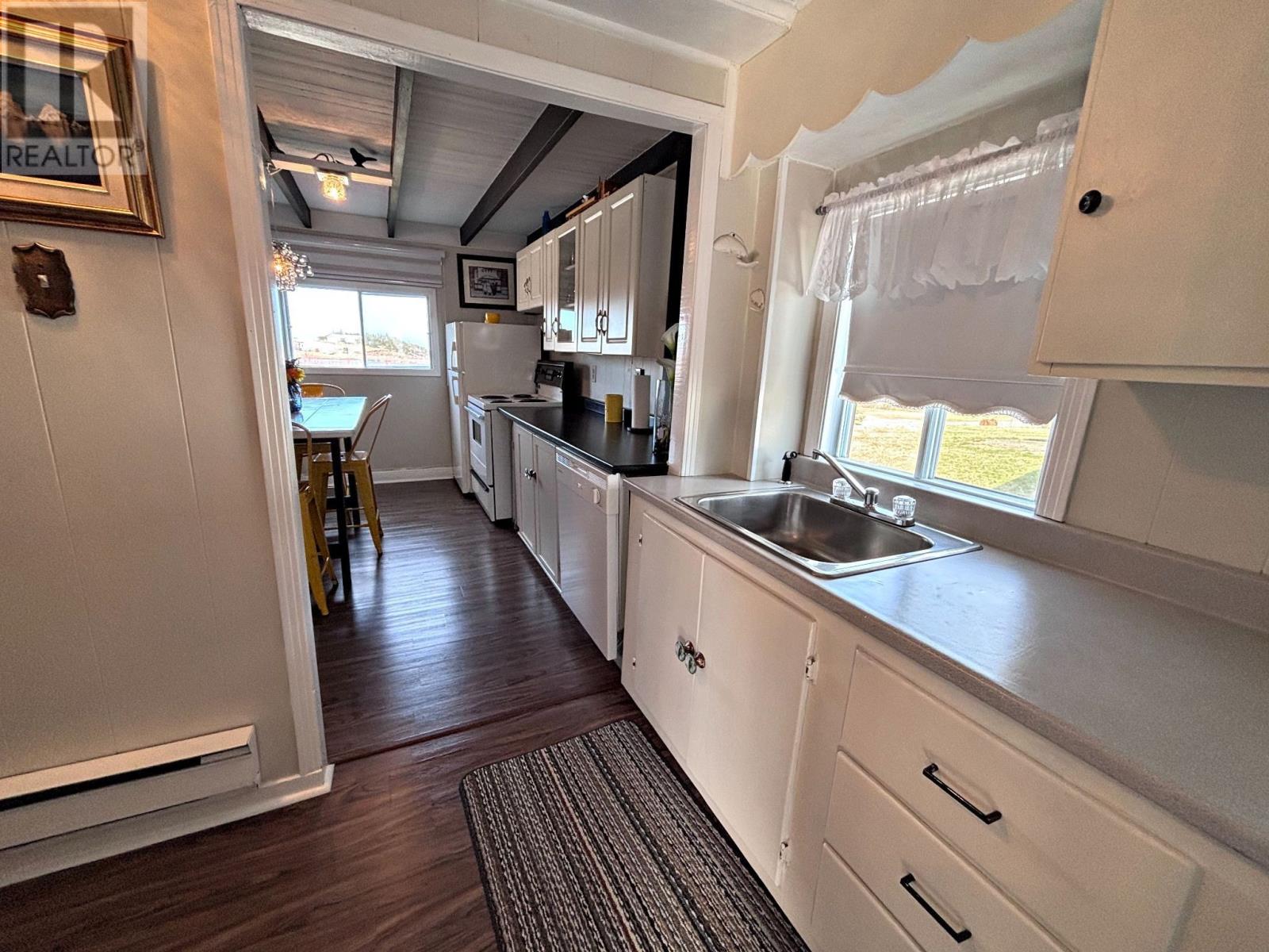219 Main Road - 4