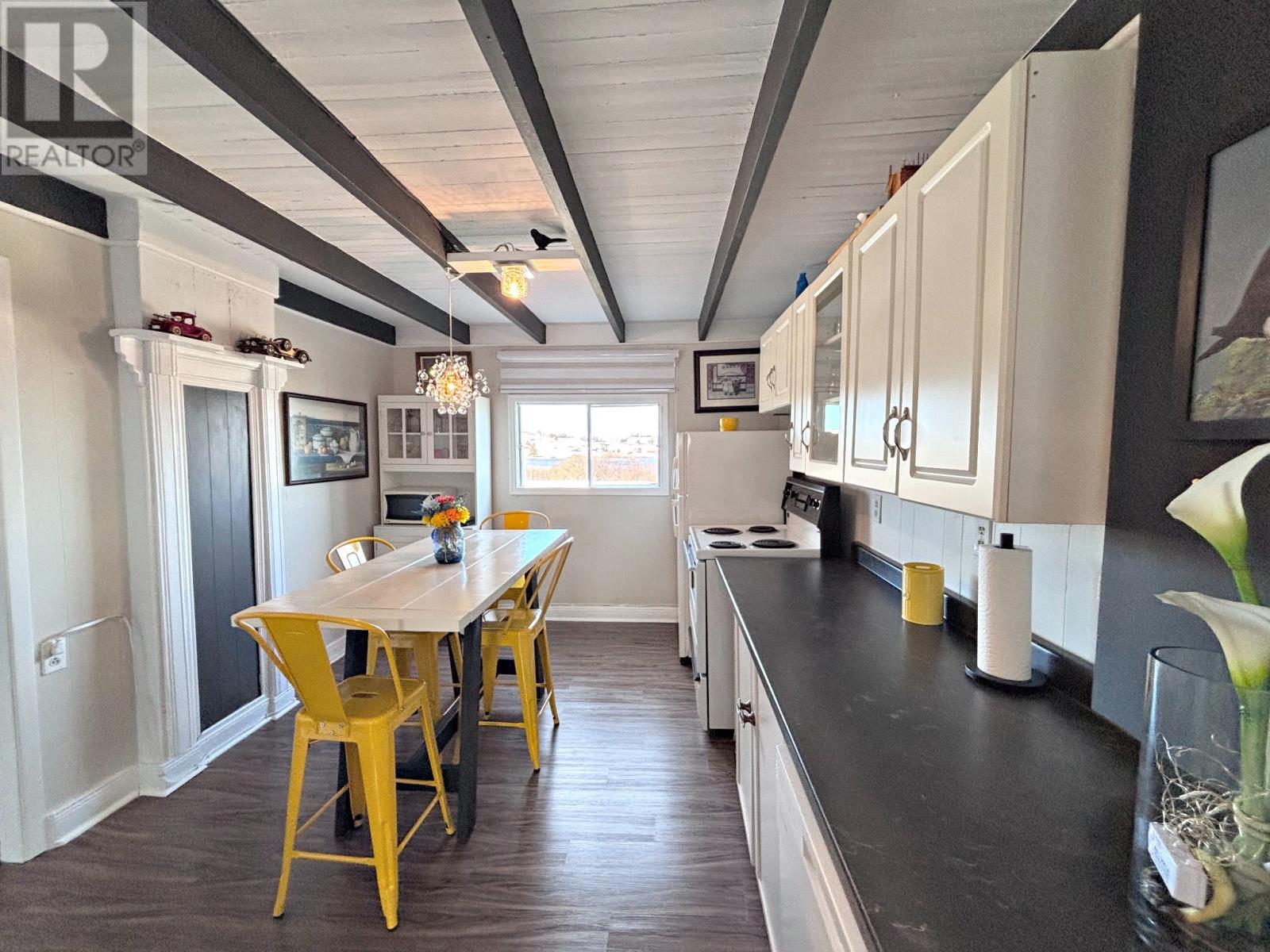 219 Main Road - 6