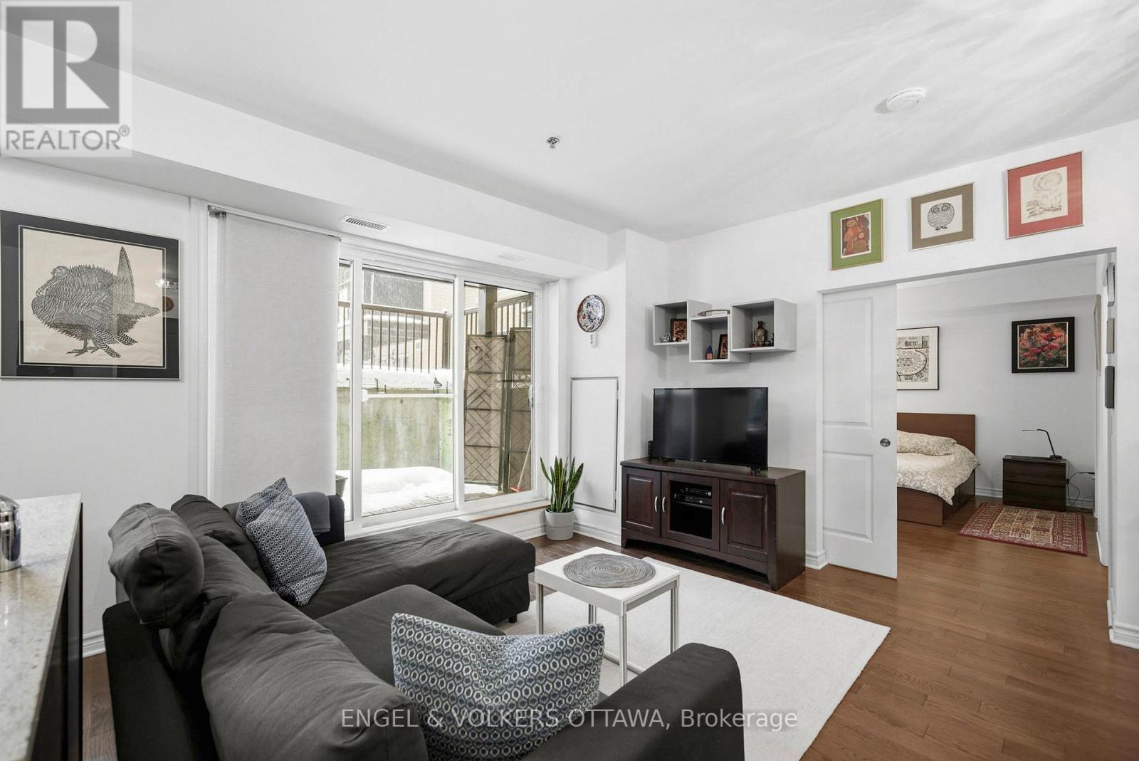 #123 429 KENT STREET - 12