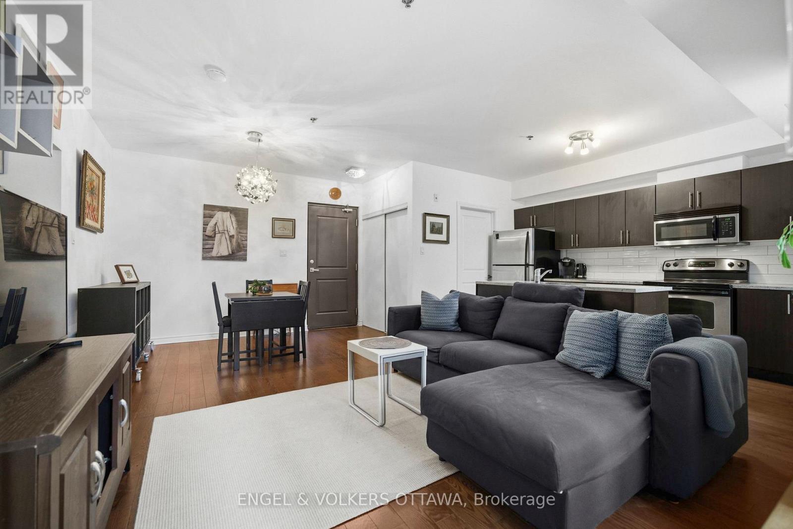 #123 429 KENT STREET - 15