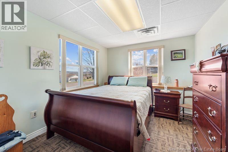 2769 Main Street - 34