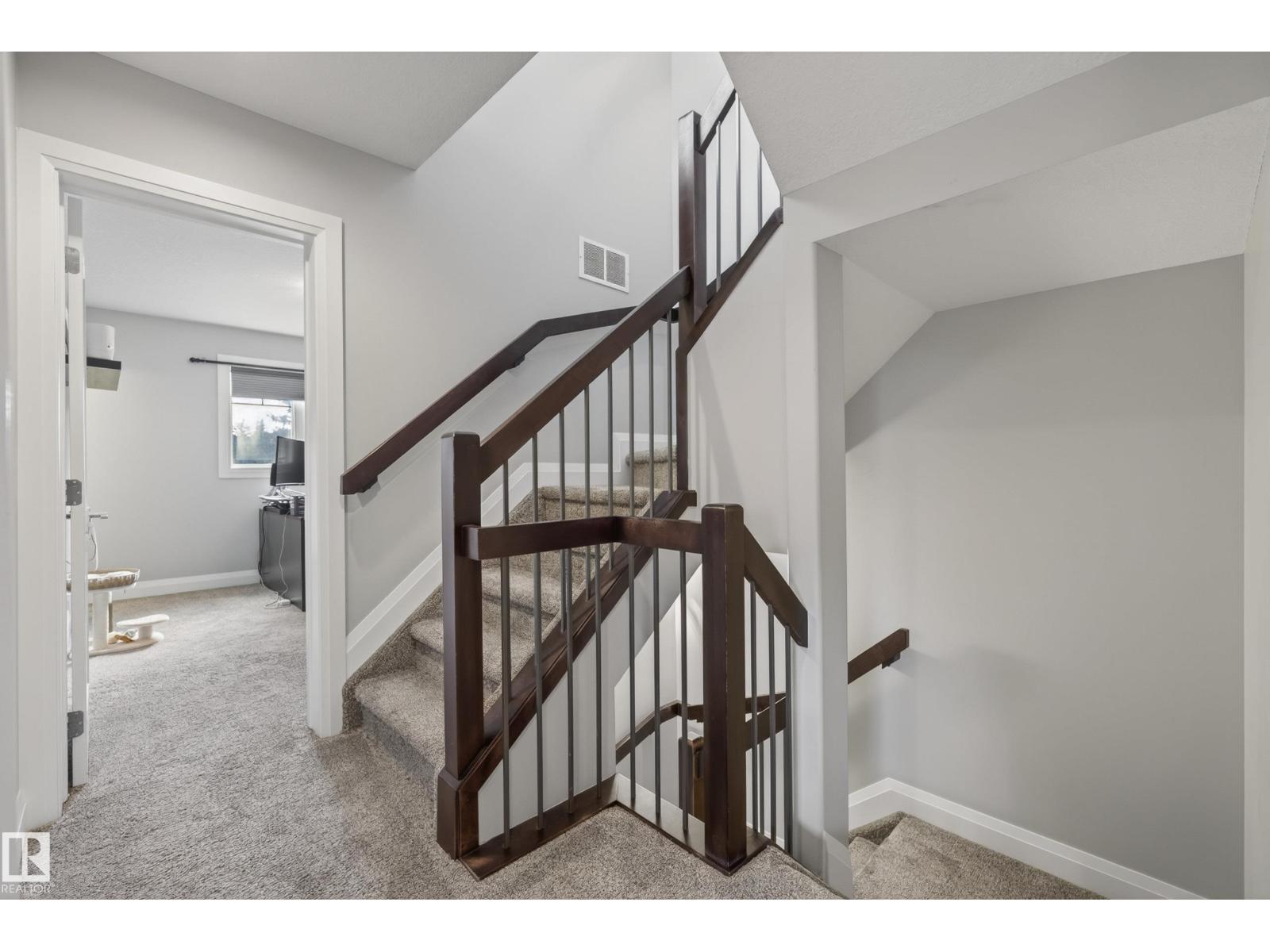 7008 97 ST NW, Edmonton