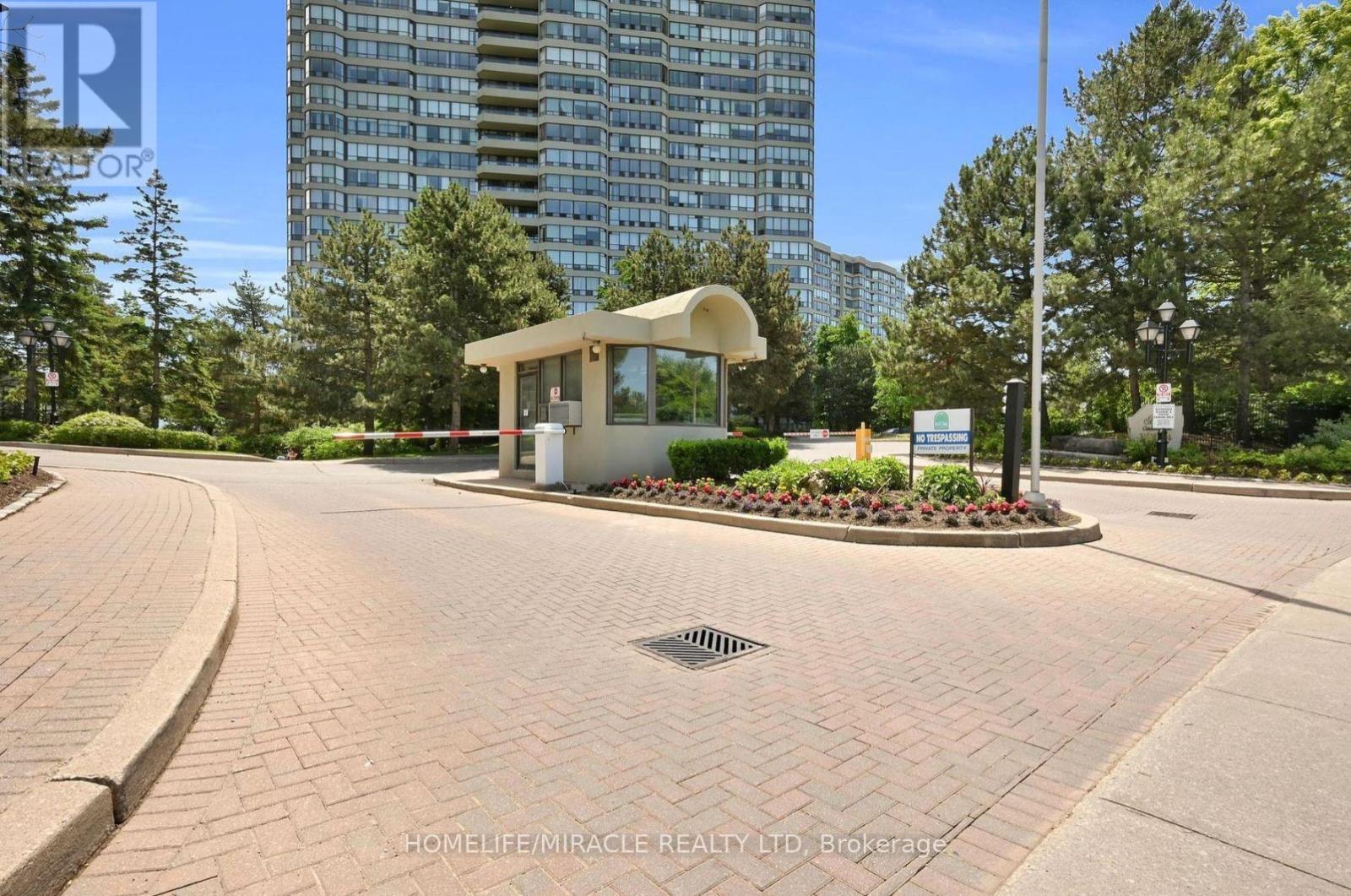 #510 22 HANOVER ROAD - 38