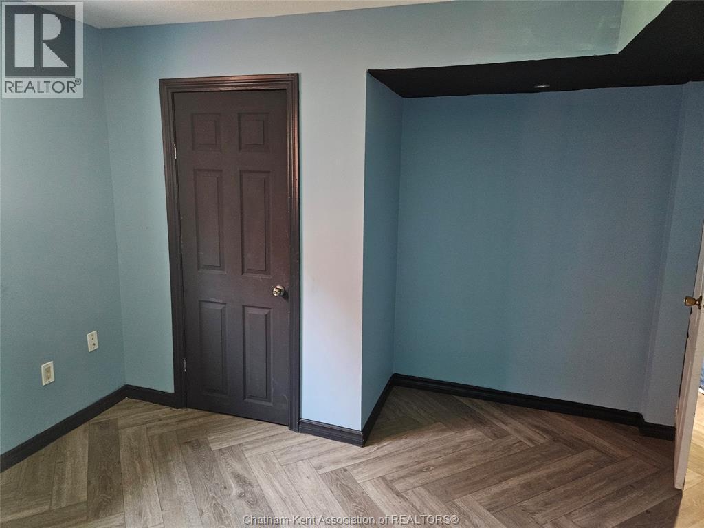 74 CHESTNUT DRIVE, Chatham, Ontario, N7M4Z1 — Photo 5