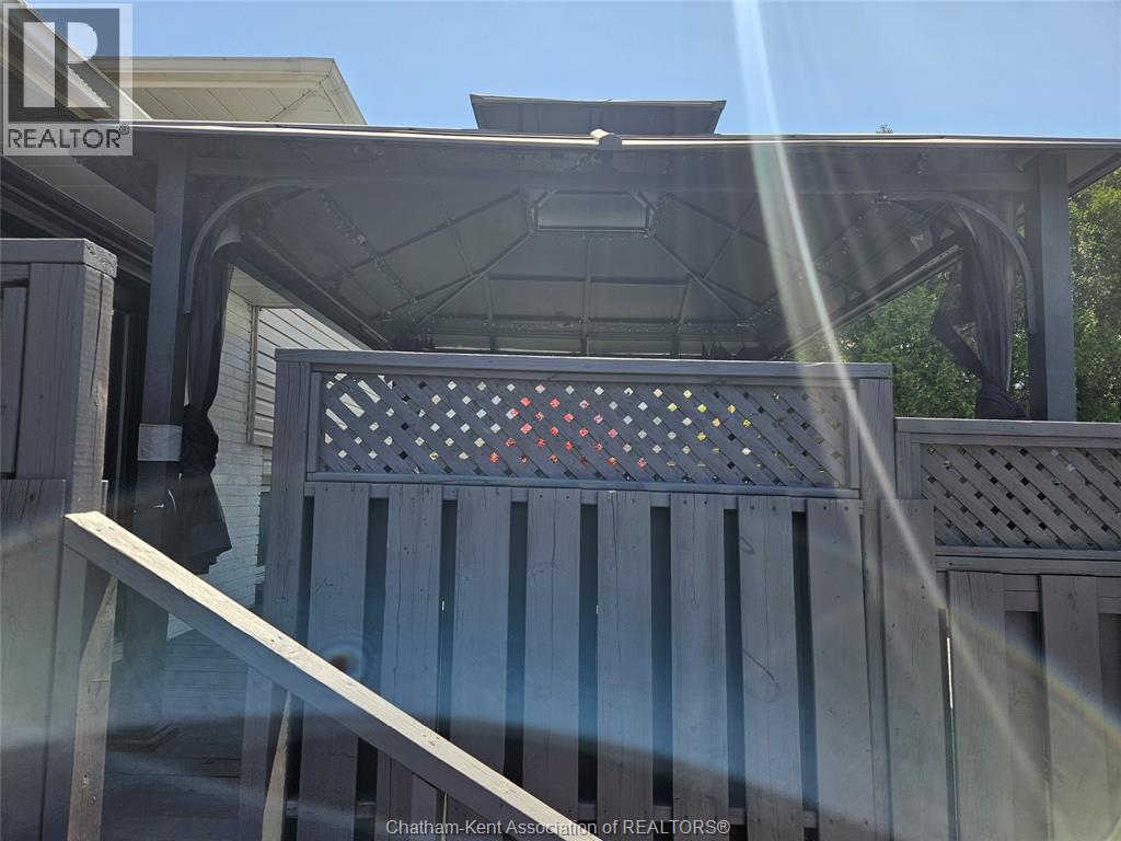 74 CHESTNUT DRIVE, Chatham, Ontario, N7M4Z1 — Photo 7