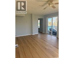 414 3rd Avenue, Dodsland, SK S0L0V0 Photo 9