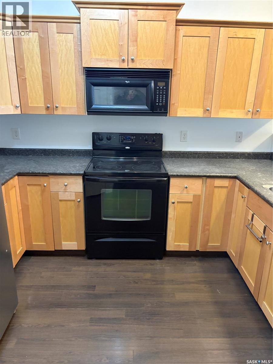 #30 2801 Windsor Park ROAD - Image 3