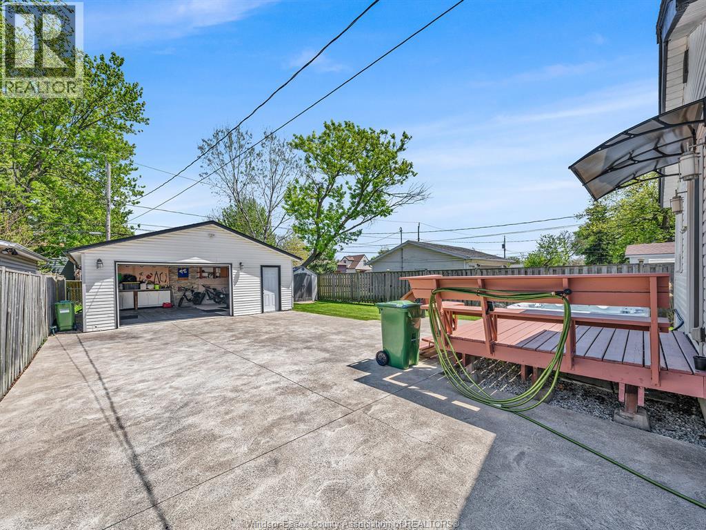 1588 BUCKINGHAM, Windsor, Ontario, N8T2A4 — Photo 40