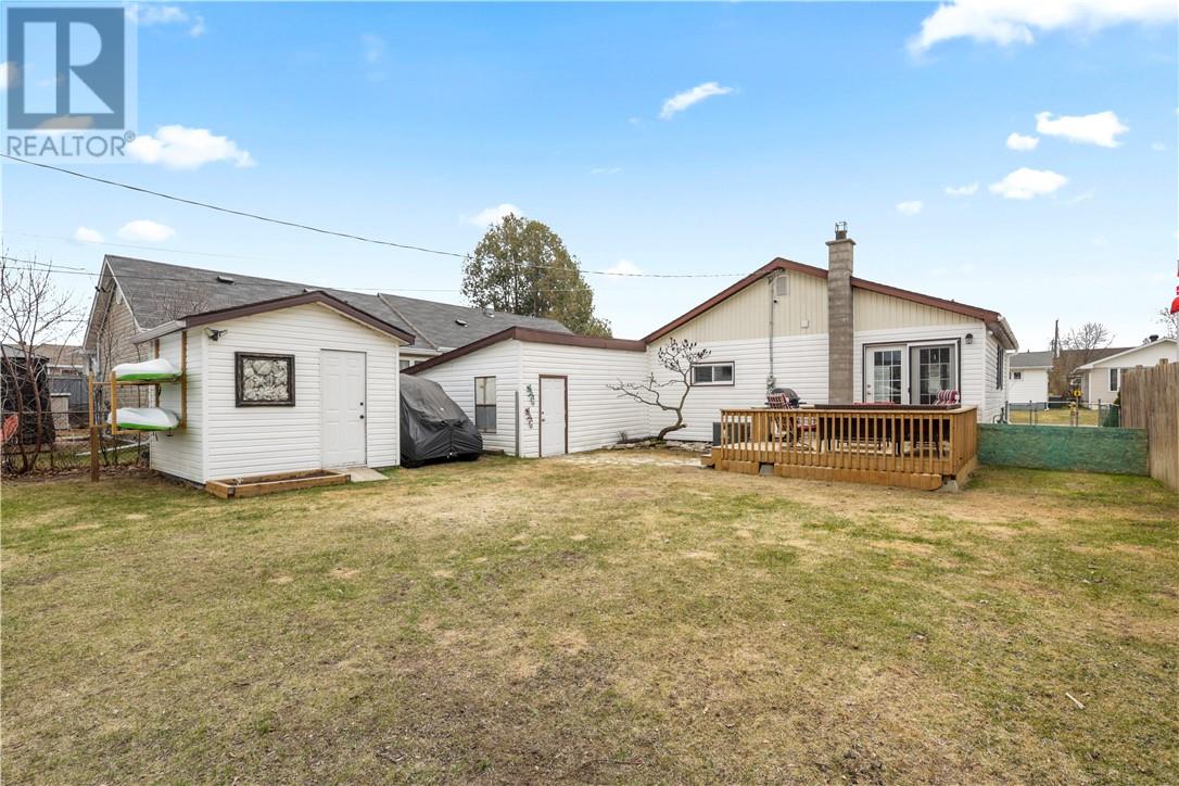 190 ALGOMA Street, Espanola, Ontario, P5E1H7 — Photo 3