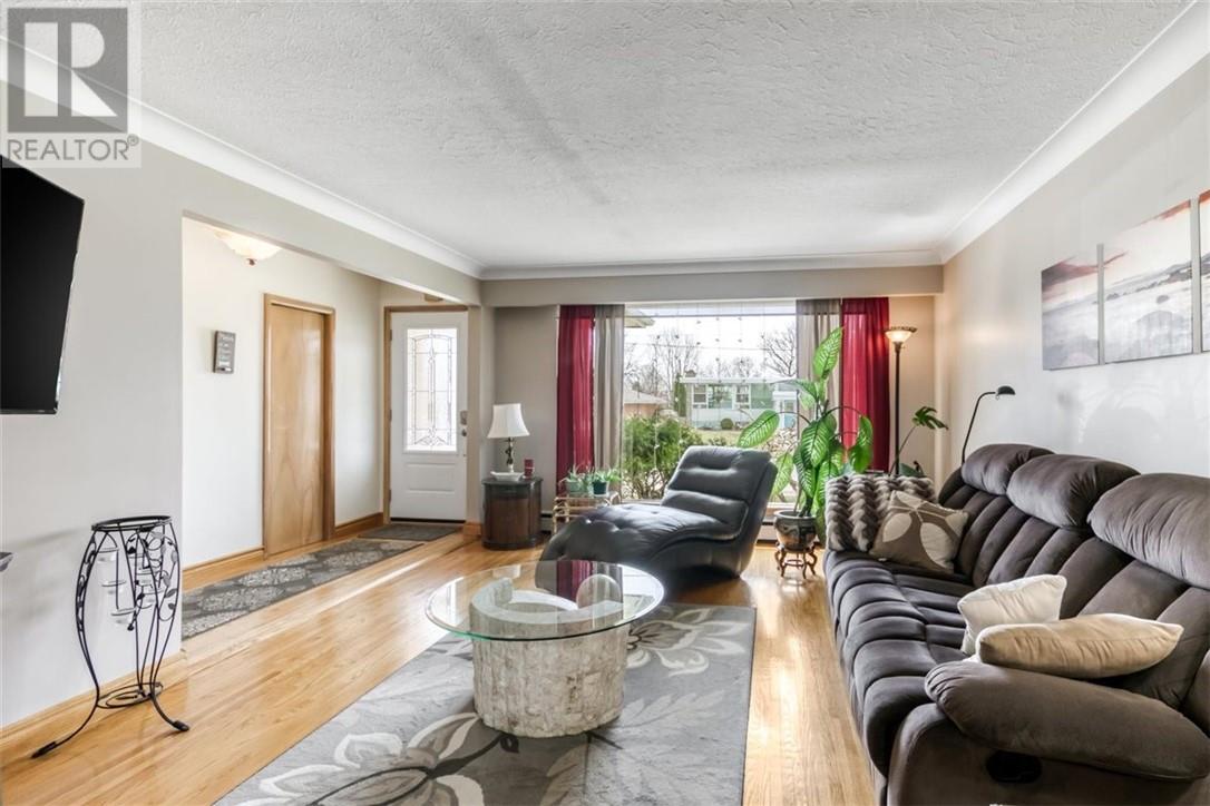 208 Tanguay Avenue, Sudbury, Ontario, P3C5G4 — Photo 10