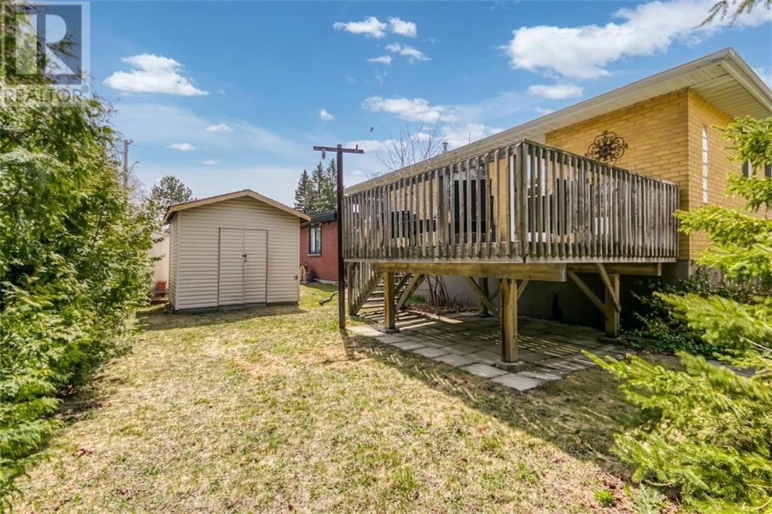 208 Tanguay Avenue, Sudbury, Ontario, P3C5G4 — Photo 5