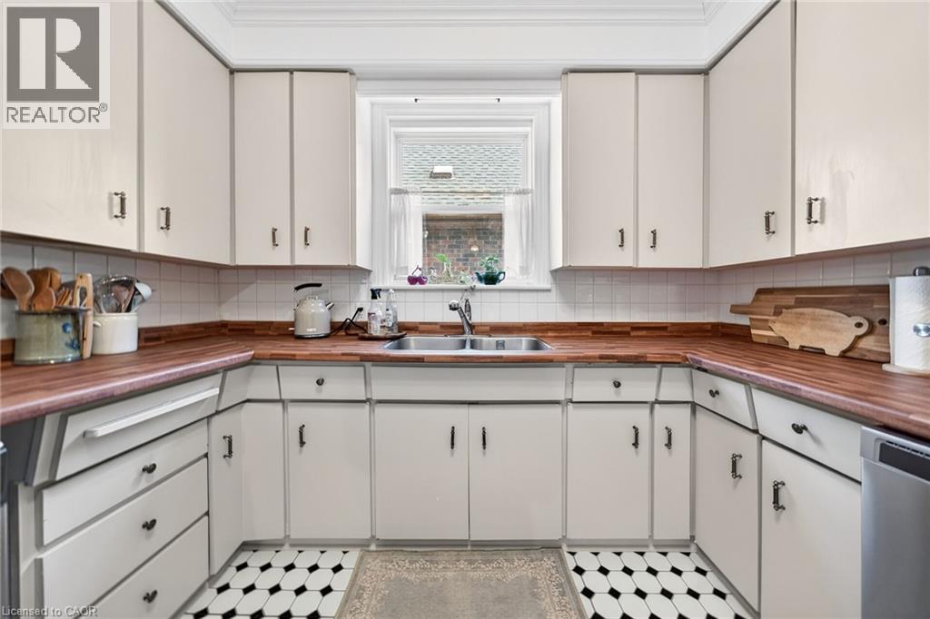 188 WEXFORD Avenue S - 21