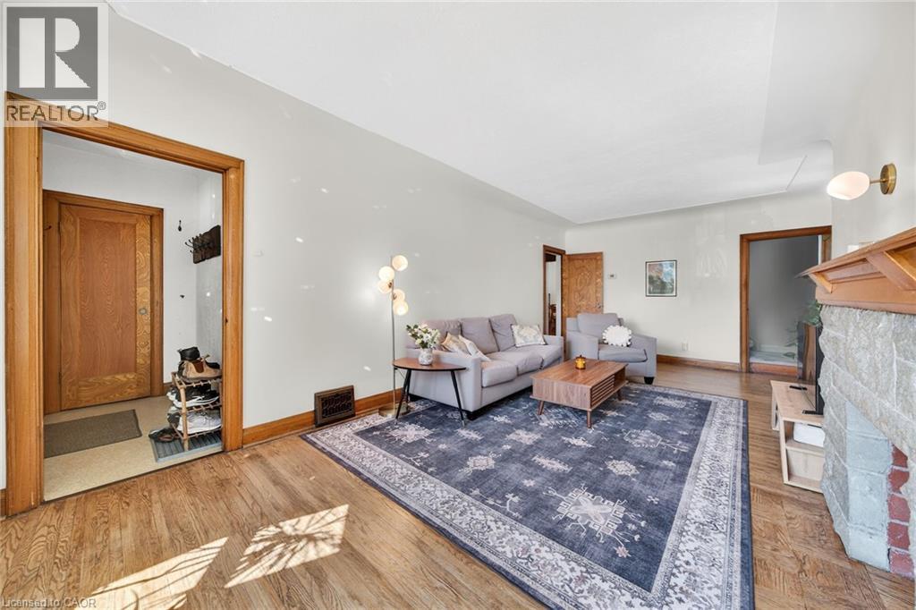188 WEXFORD Avenue S, Hamilton, Ontario, L8K2P2 — Photo 6