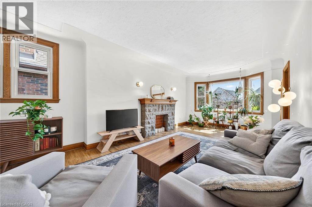 188 WEXFORD Avenue S, Hamilton, Ontario, L8K2P2 — Photo 9