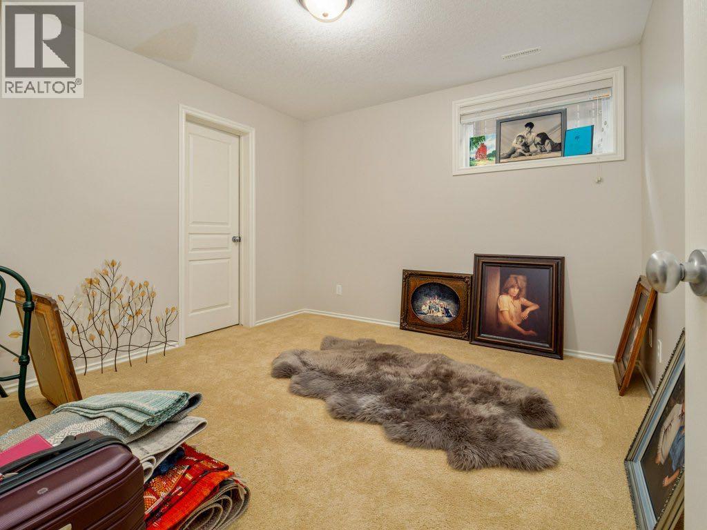 22 Riverstone Boulevard W - 30